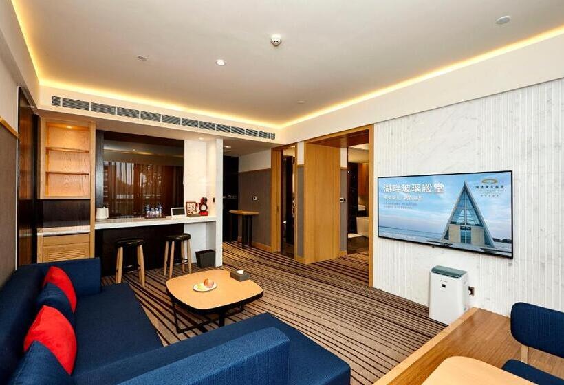 Президентский Люкс, Tongli Lakeview