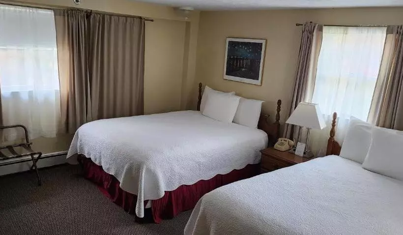 ガーデンビュースタンダードルーム, Wilson Lake Inn