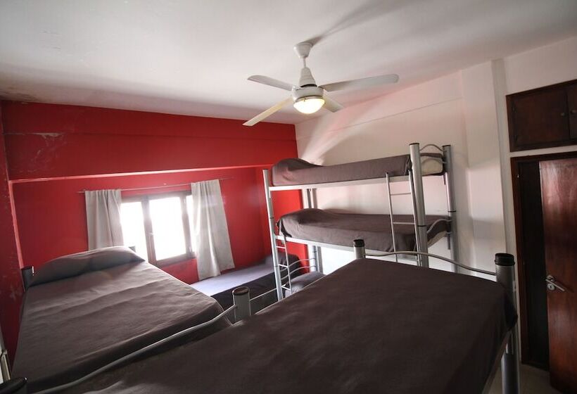 تختخواب در اتاق مشترک, Link Cordoba Hostel