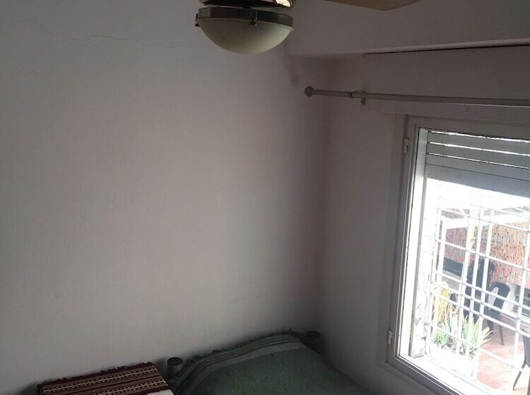 اتاق استاندارد یک تخته با سرویس بهداشتی مشترک, Link Cordoba Hostel