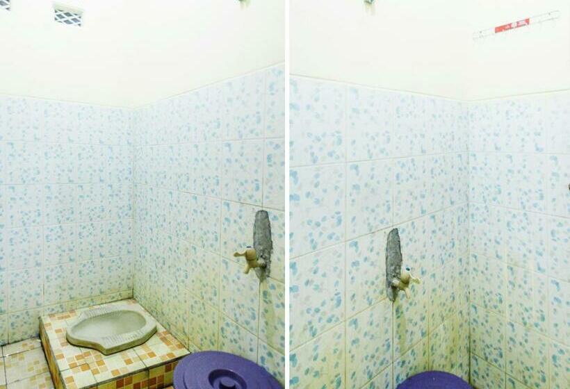 经济房, Spot On 91606 Nadin Guest House