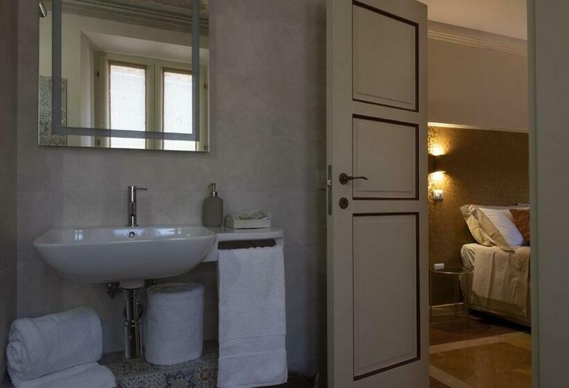 חדר סטנדרט, Il Cortile Segreto