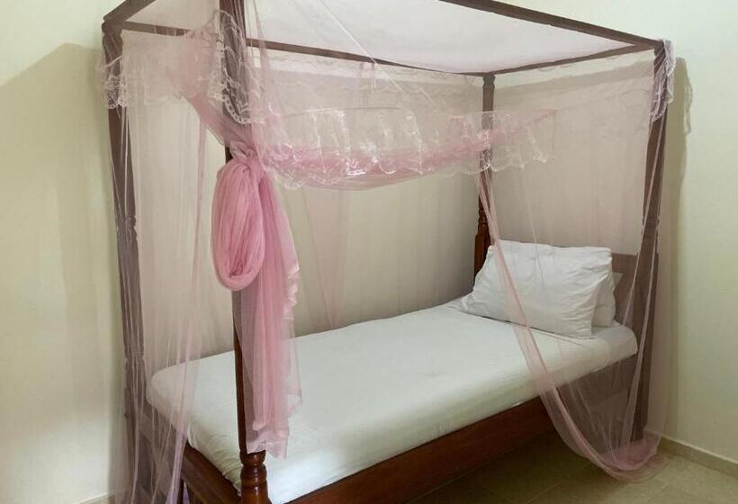 اتاق استاندارد برای معلولان, Maasai Resort