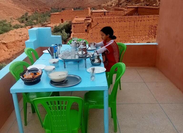 اتاق لوکس چهار تخته, Dar Brahim Tizgui