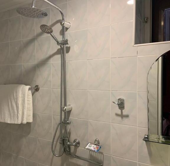 스탠다드 룸, Tnak