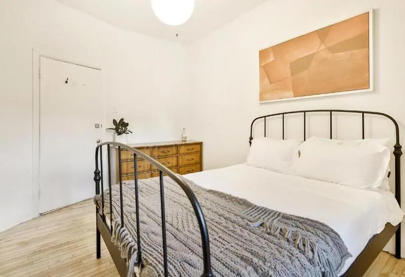آپارتمان لوکس 1 خوابه, La Maison Du Mile End