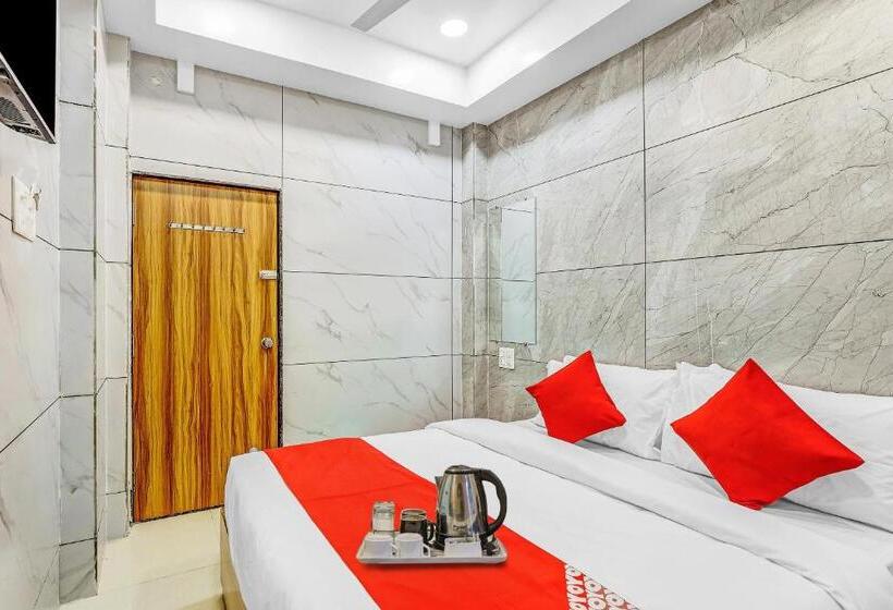 Номер Стандарт, O Shree Laxmi Kuber