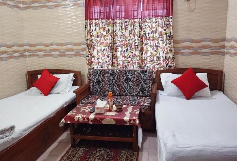 اتاق لوکس یک تخته, New Hotel Indropuri