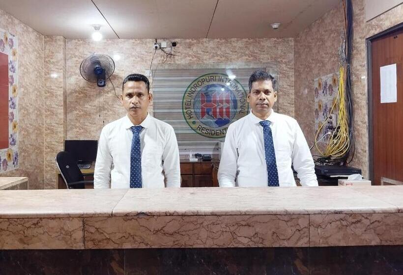 اتاق لوکس یک تخته, New Hotel Indropuri