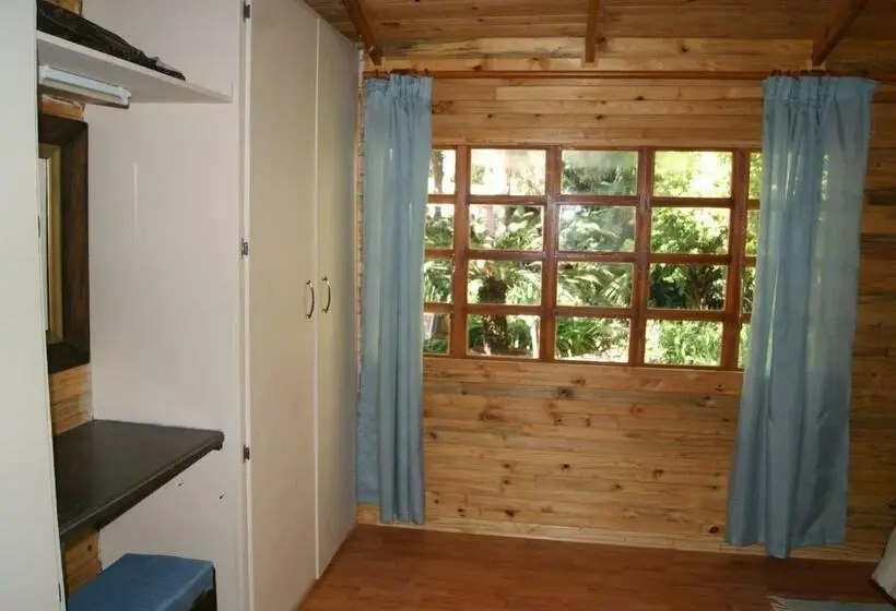 اتاق استاندارد, Fern Cottage