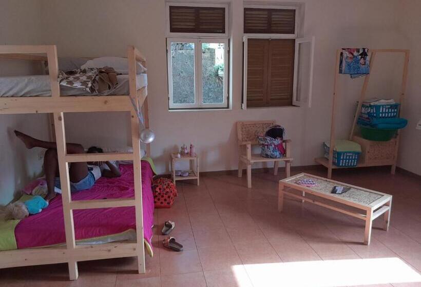 اتاق استاندارد چهار تخته, Pousada Rural Simpatia