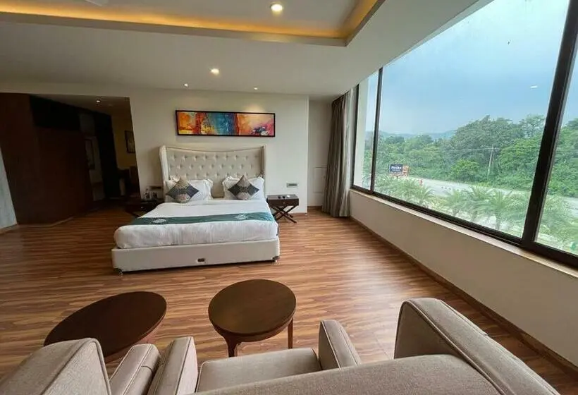 Deluxe-huone, Pinaka Hotels & Resorts