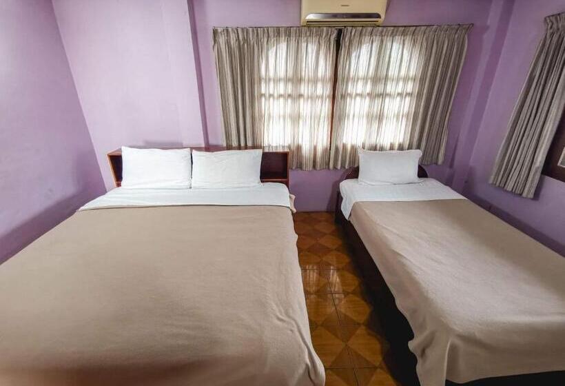 Номер Стандарт Трехместный, Sabaydee Guesthouse