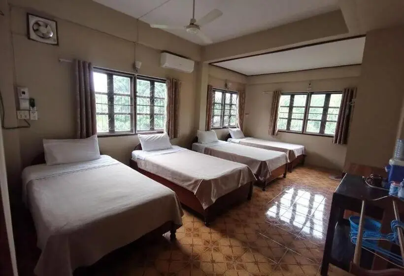 スタンダード４人部屋, Sabaydee Guesthouse