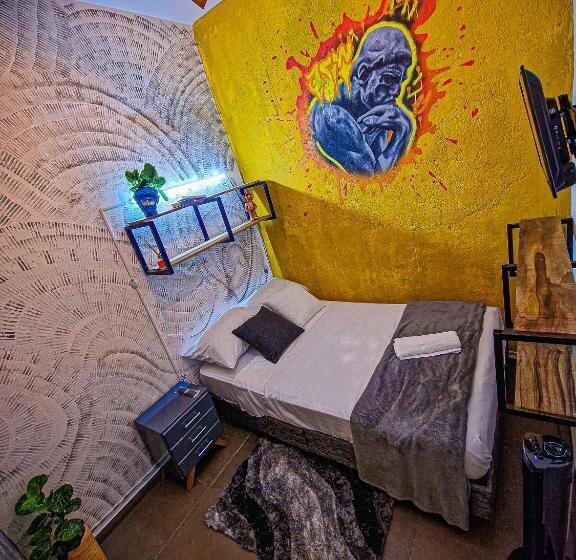 غرفة قياسية, Urban Hostal Bar