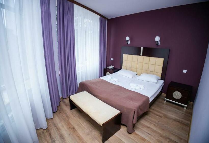 패밀리 룸 산 전망, Sochut Resort Stepanavan