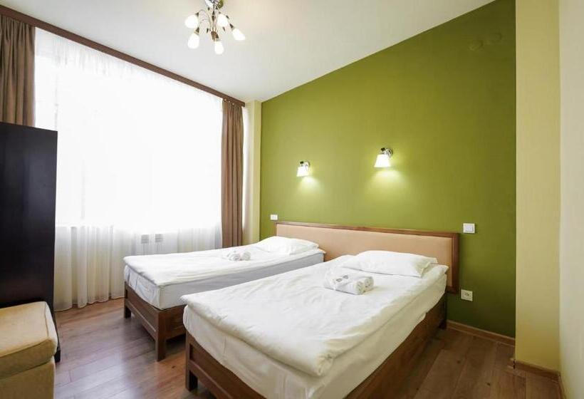 패밀리 룸 산 전망, Sochut Resort Stepanavan