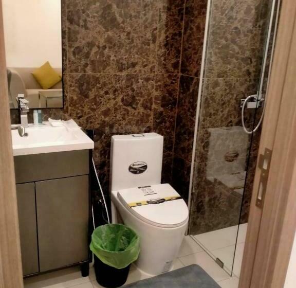 Family Room, Arcadia Continental Pattaya