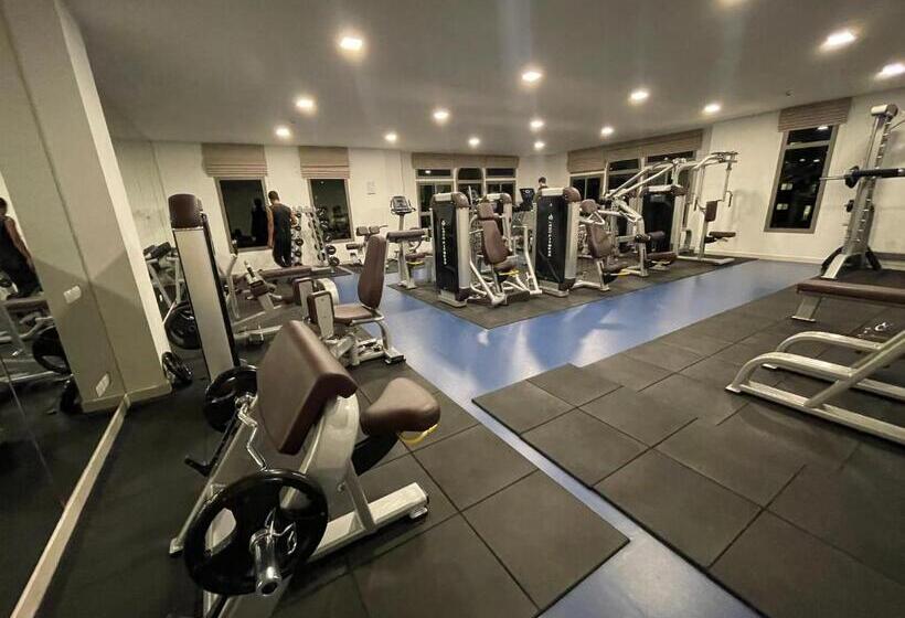 Standard Room Pool View, Arcadia Continental Pattaya