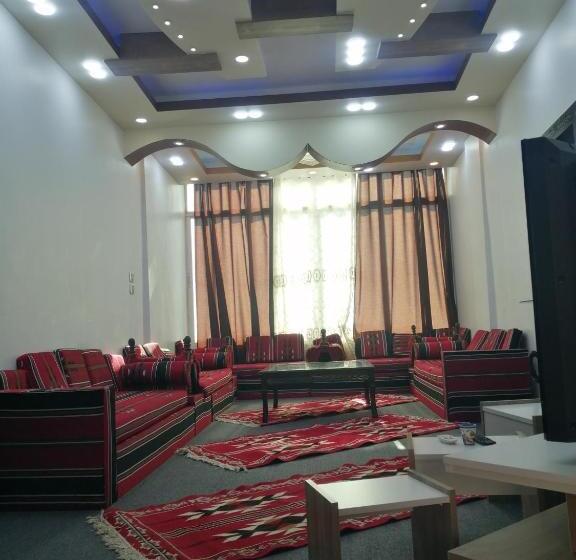 اتاق استاندارد با سرویس بهداشتی مشترک, Petra Paradise Home