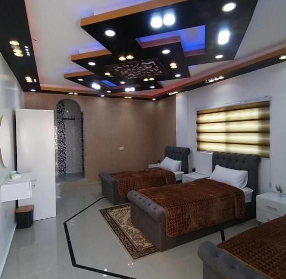 اتاق استاندارد سه نفره, Petra Paradise Home