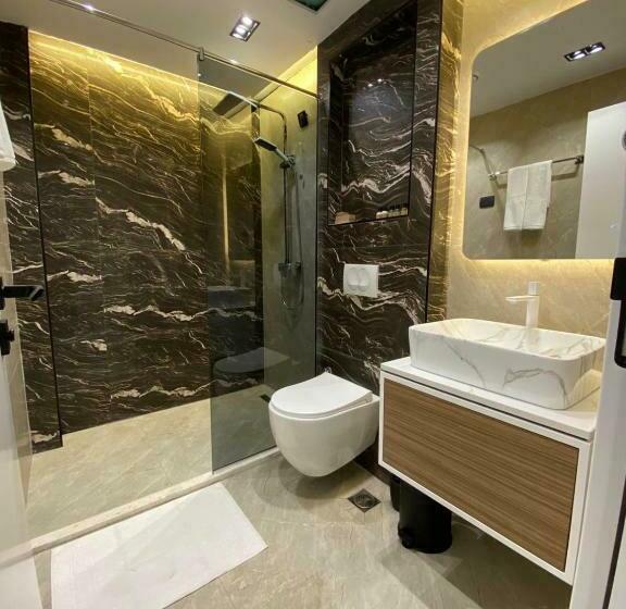 اتاق استاندارد با تخت بزرگ, Marinus