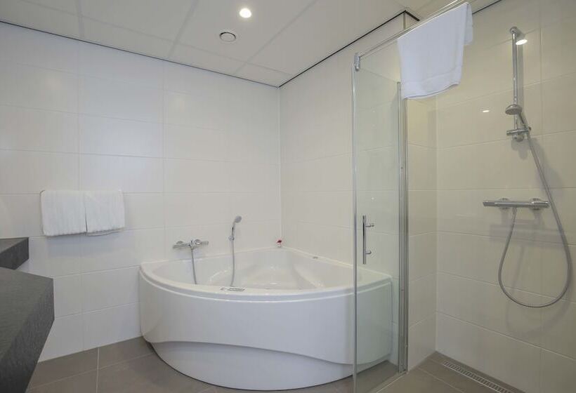 سوئیت با چشمانداز رودخانه, Fletcher Hotel Restaurant De Wageningsche Berg