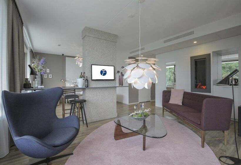 سوئیت دولوکس با چشمانداز رودخانه, Fletcher Hotel Restaurant De Wageningsche Berg