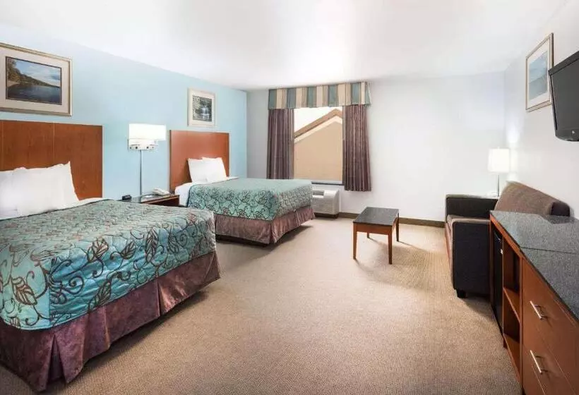 スタンダードスタジオ, Days Inn By Wyndham Watertown Fort Drum
