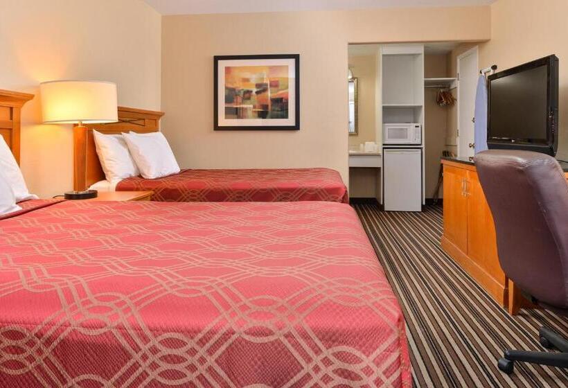 2ダブルベッドのスタンダードルーム, Econo Lodge