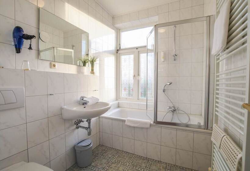 Номер Стандарт, Golf & Landhotel Am Alten Deich