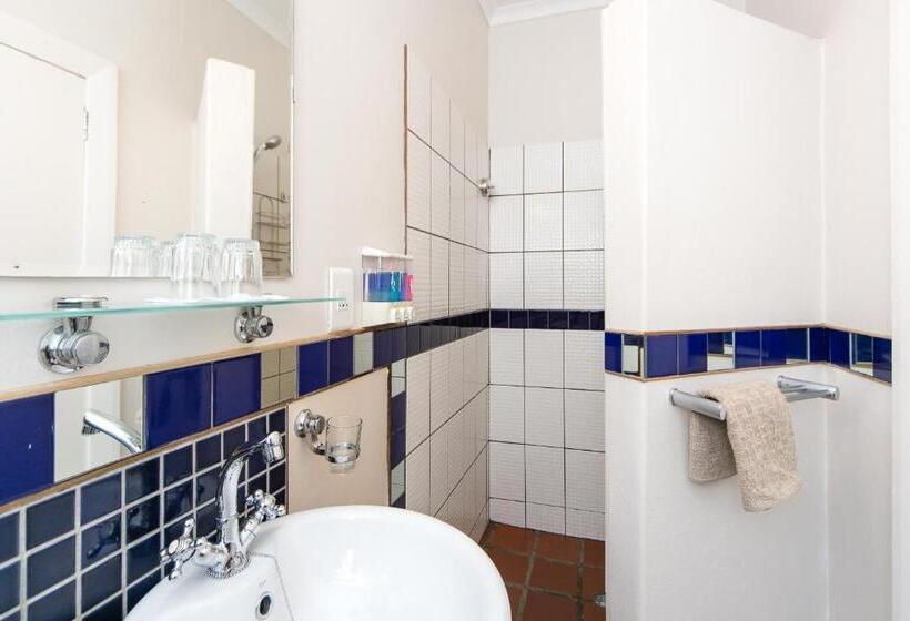 غرفة قياسية, Gubas De Hoek Meet Eat Sleep