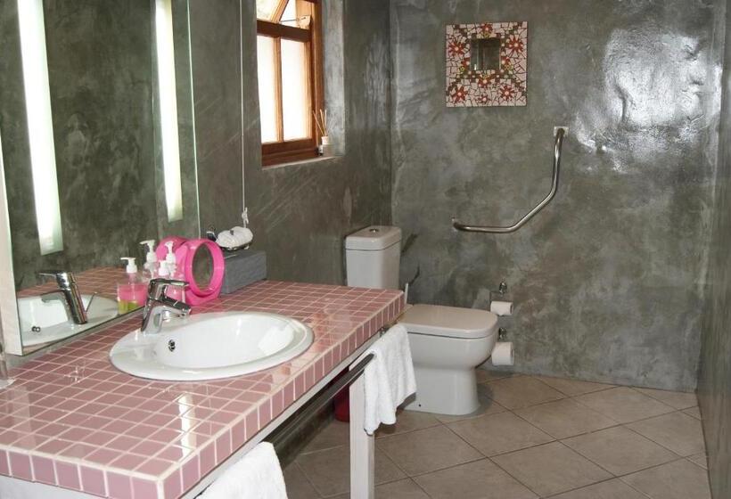 غرفة قياسية, Gubas De Hoek Meet Eat Sleep