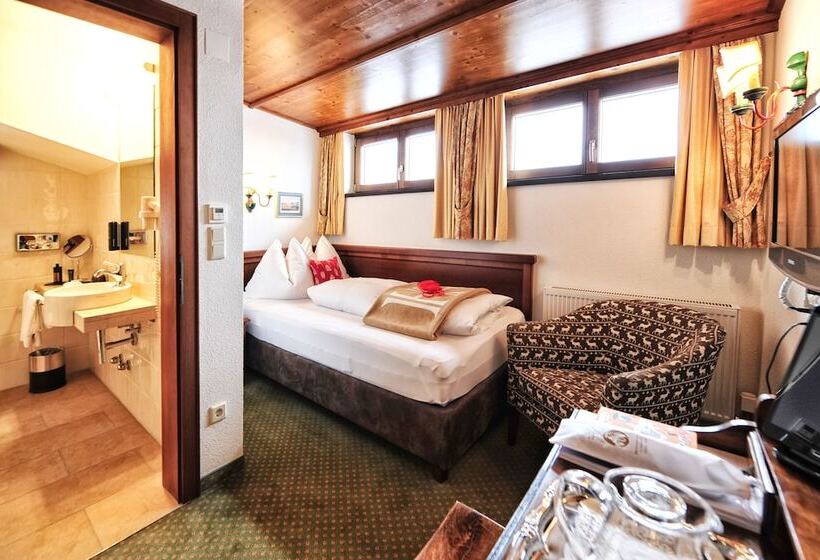 标准单人间, Haldenhof