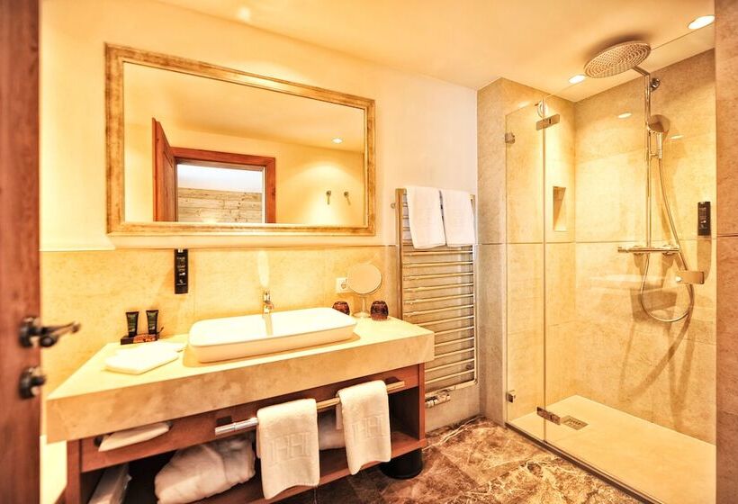 标准单人间, Haldenhof