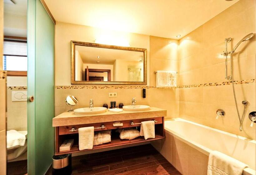 小型套房, Haldenhof