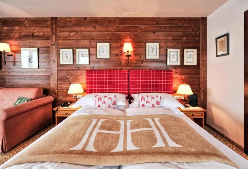 高级大房间, Haldenhof