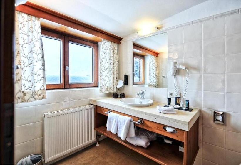 标准间, Haldenhof