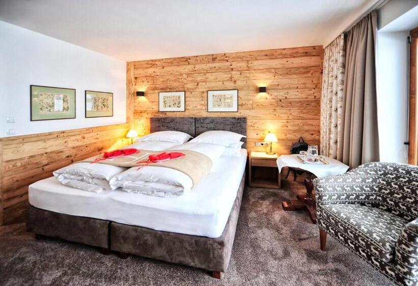 标准间, Haldenhof