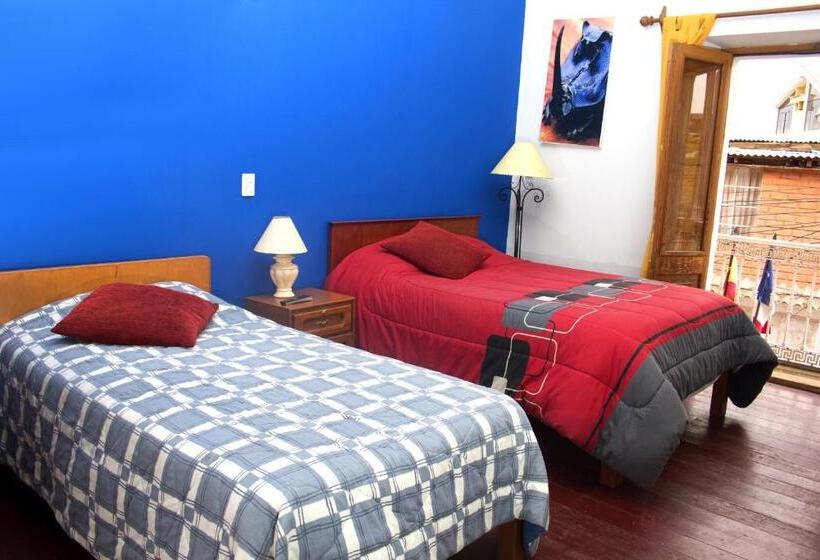 スタンダードトリプルルーム, Posada Nueva Espana