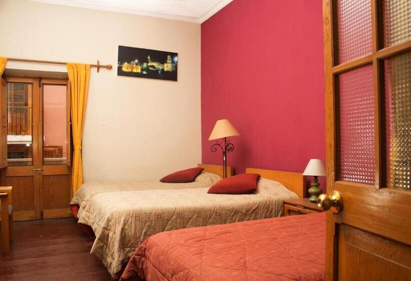 スタンダードトリプルルーム, Posada Nueva Espana