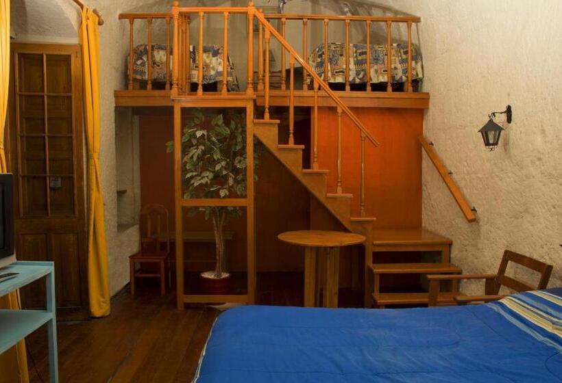 スタンダード４人部屋, Posada Nueva Espana