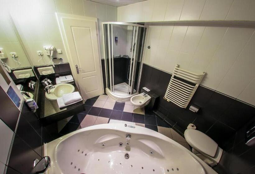 带阳台的豪华间, Silver