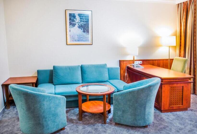 带1个卧室的高级公寓, Silver