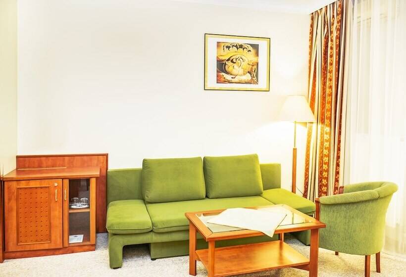 带阳台的豪华间, Silver