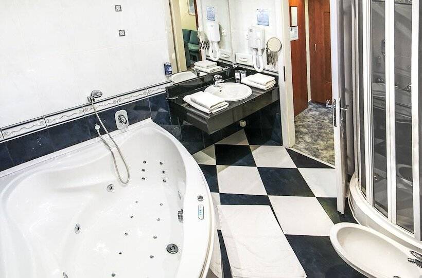 带1个卧室的高级公寓, Silver