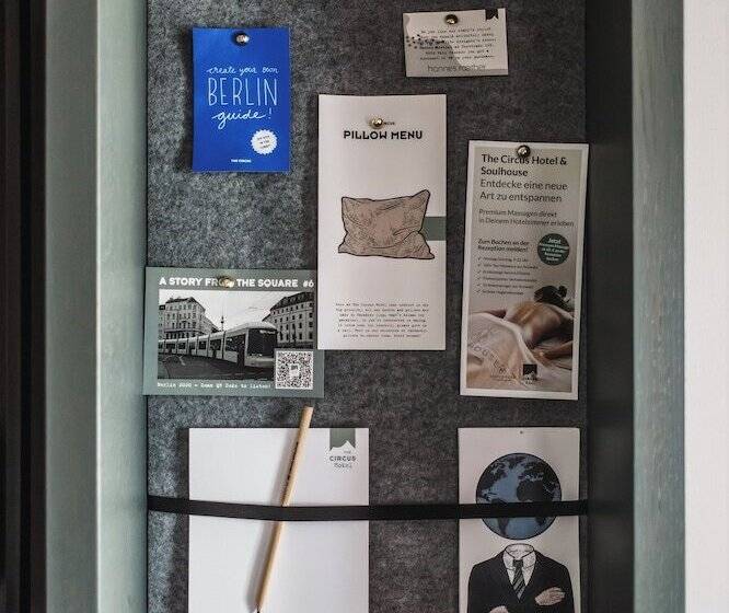 StandaardKamer, The Circus