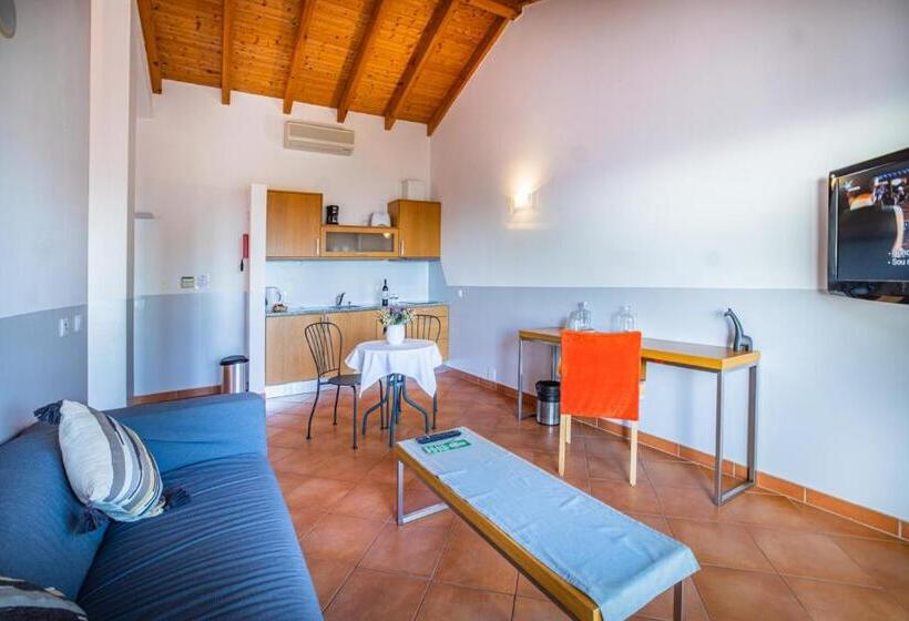 סוויטה עם מרפסת, Vilafoia