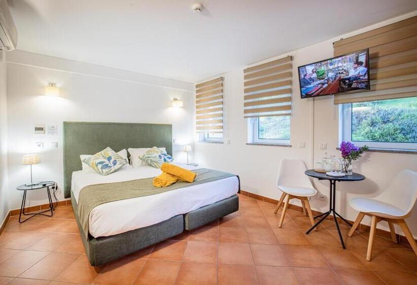 חדר אקונומי, Vilafoia