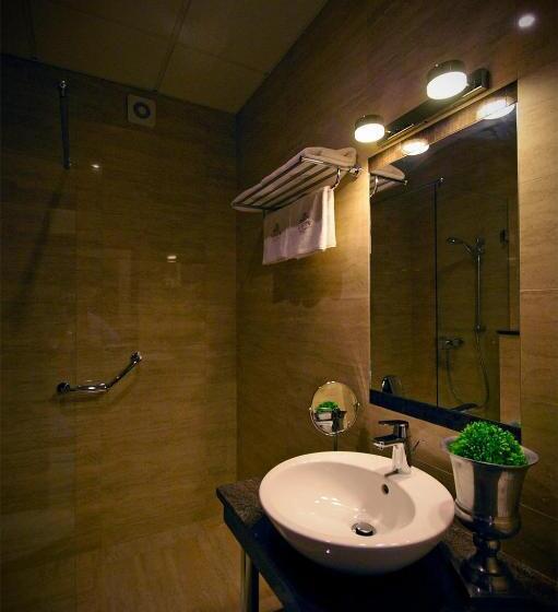 スタンダードシングルルーム, Xavin Wellness Hotel & Restaurant